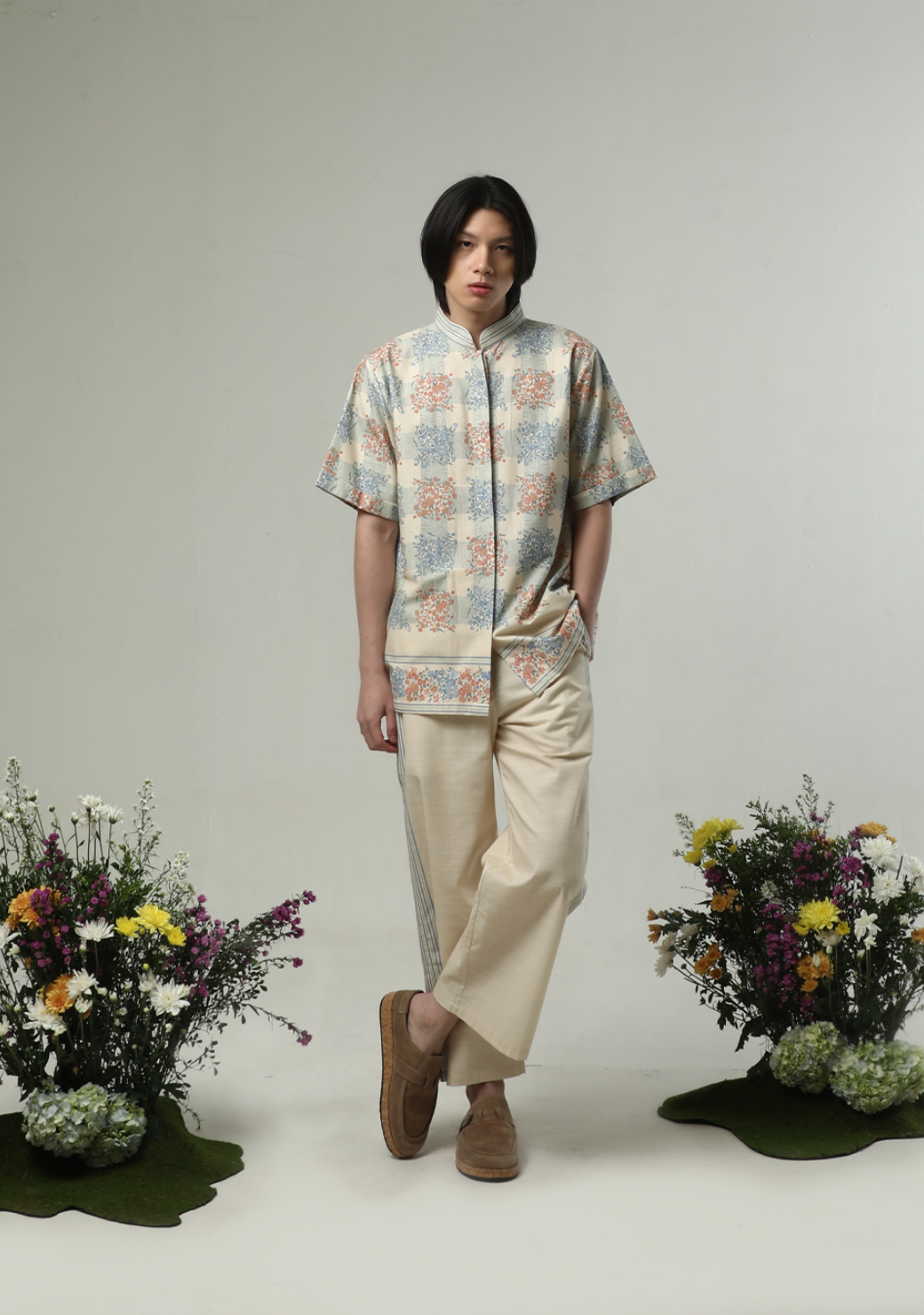 Gardenia Unisex Pants