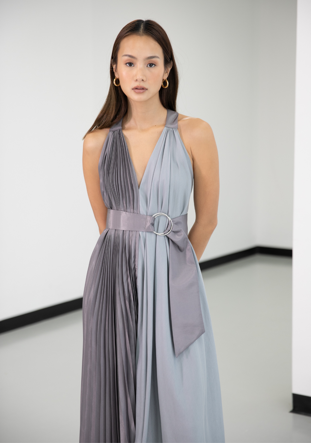 Eva Dress in Silver Grey