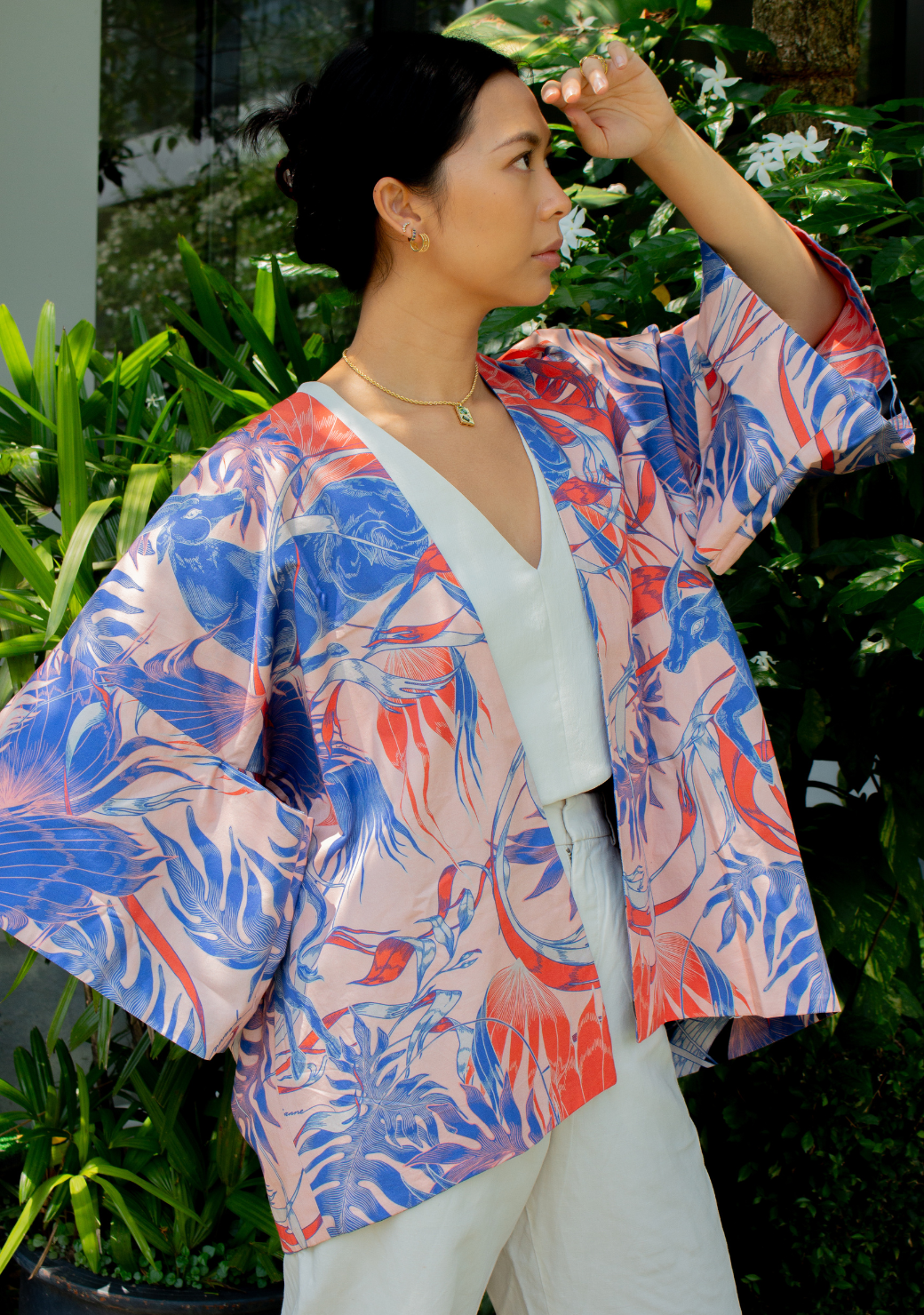 Reversible Short Cotton Kimono Jacket in Tamaraw in Peach & Navy