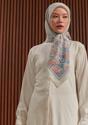 Gardenia Square Scarf