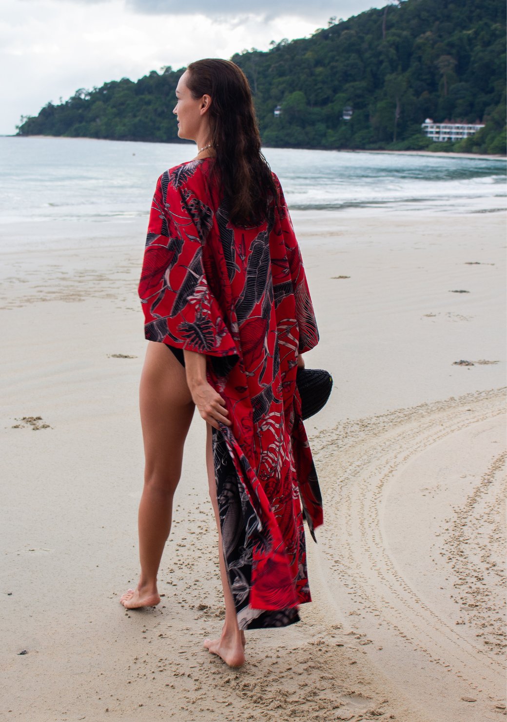 Reversible Long Cotton Kimono Robe in Tropical Foliage in Red & Black