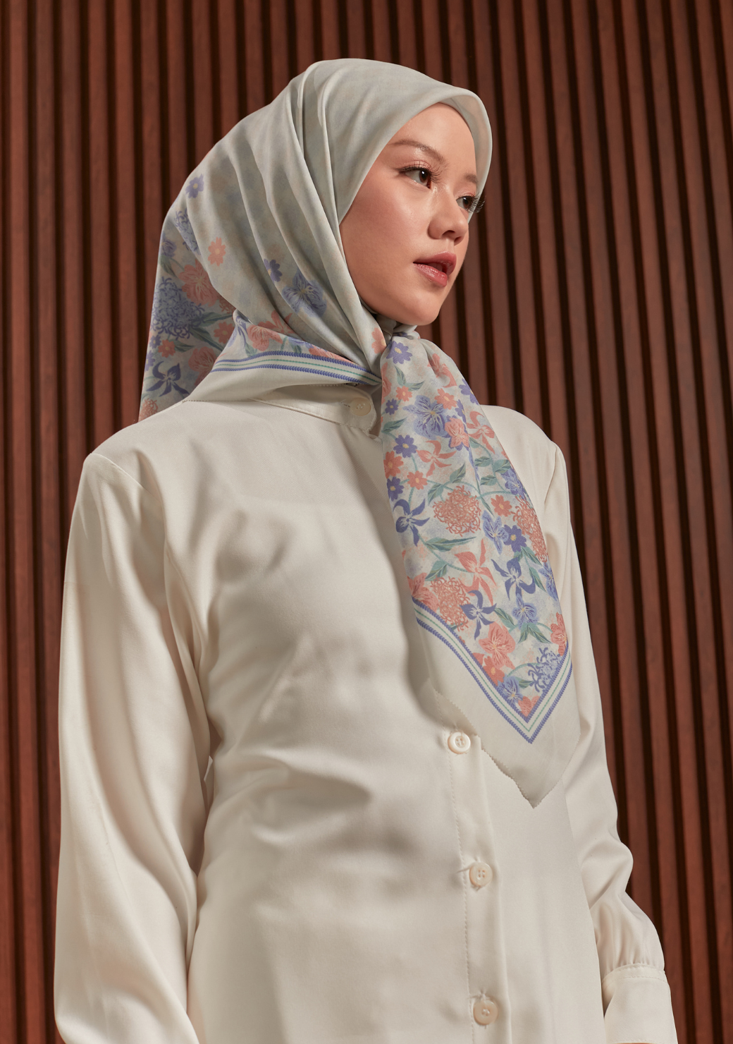 Gardenia Square Scarf