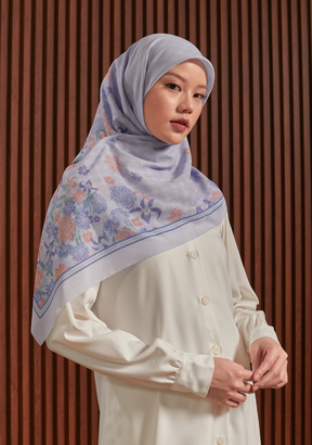 Gardenia Square Scarf