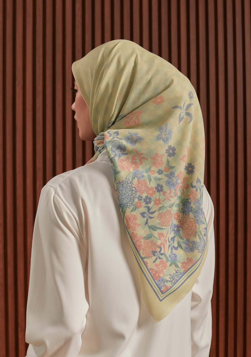 Gardenia Square Scarf