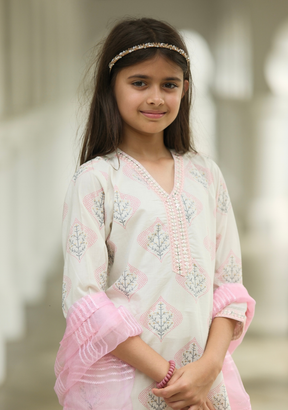 Gul Pink Girls Kurti with Pants Set in Cotton