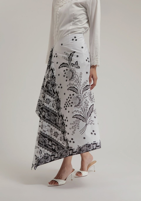 Hapsari Kain Skirt