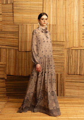 Lawa Chiffon Gathered Long Dress in Wheat