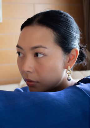 Large Gray Coin Pearls on Chainlink Earrings