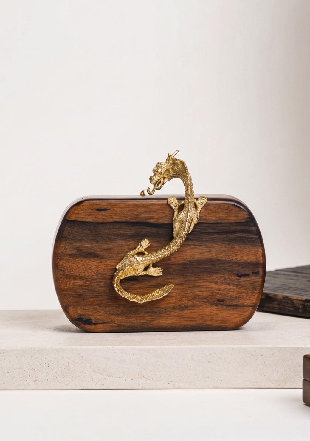 Suzy Wong Minaudière Kamagong Wood