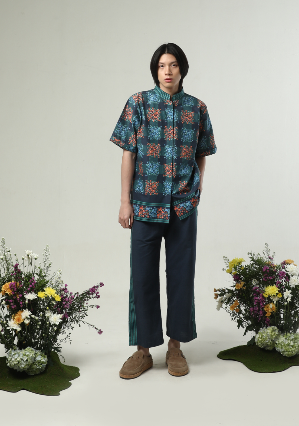 Gardenia Unisex Pants