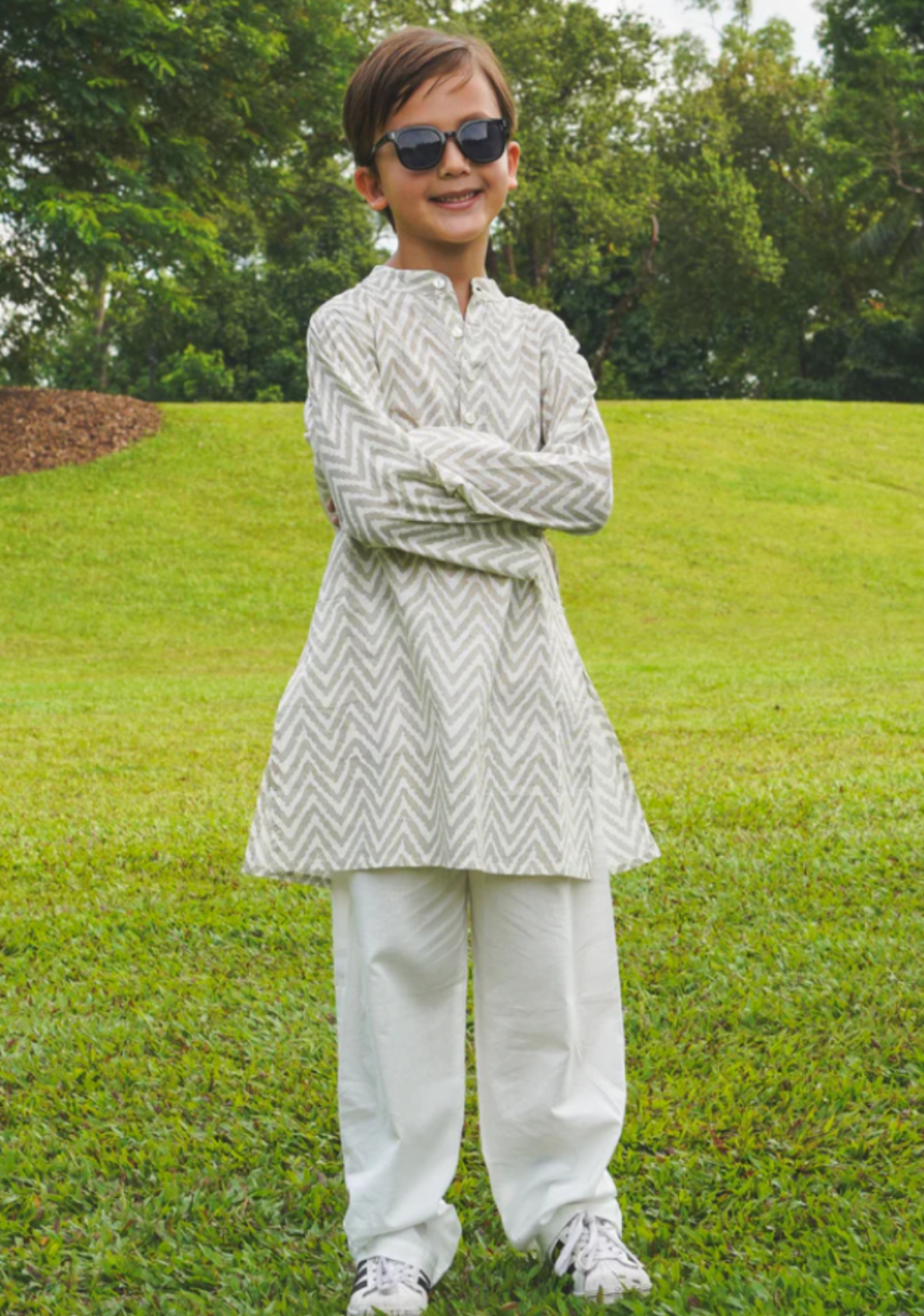 Zoya Boys White & Gold Kurta Pajama in Cotton