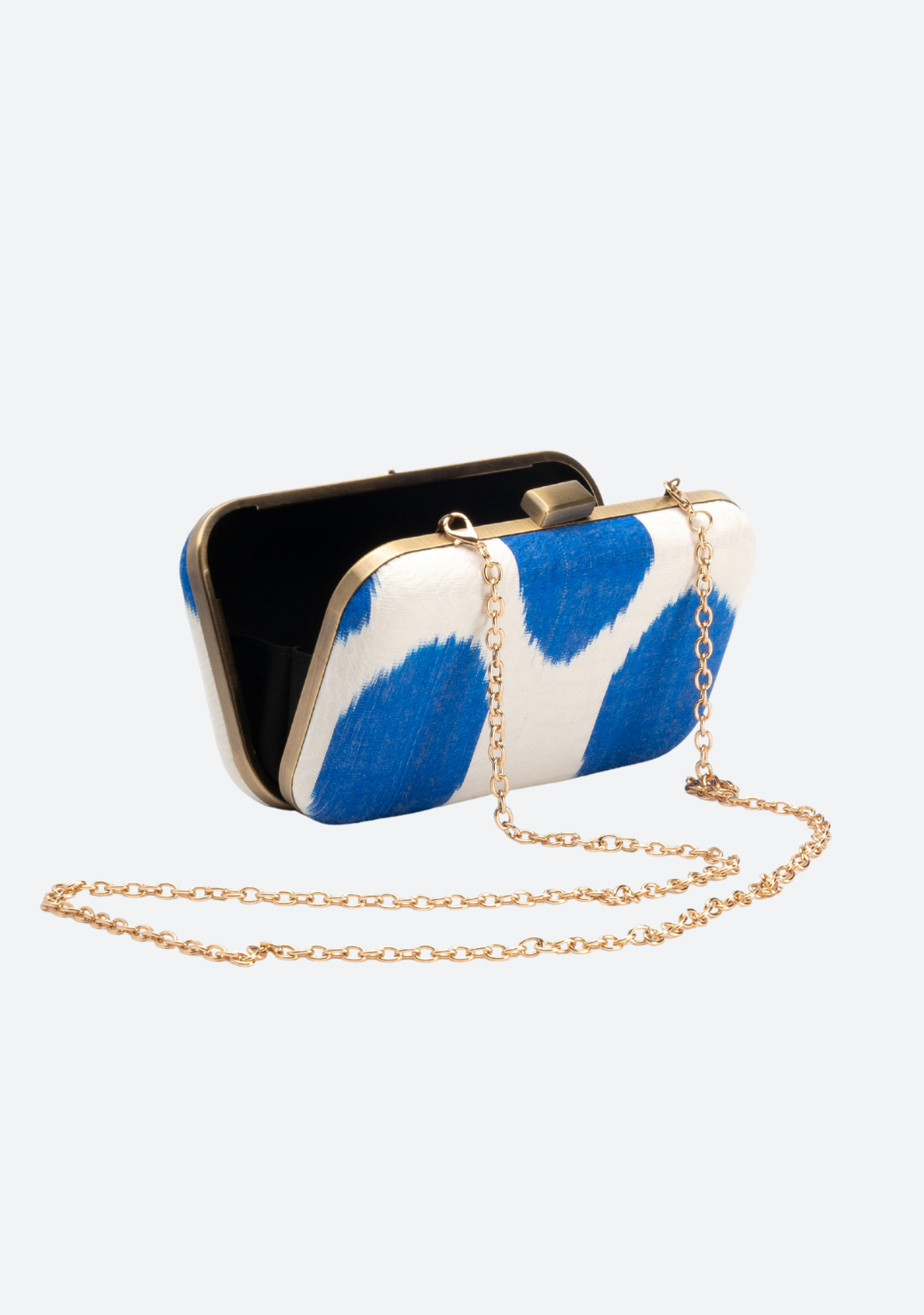 Tasia Clutch in Dolce Blue