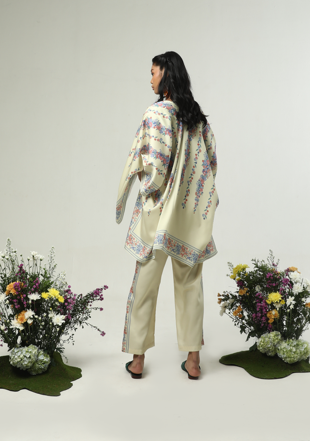Gardenia Kimono