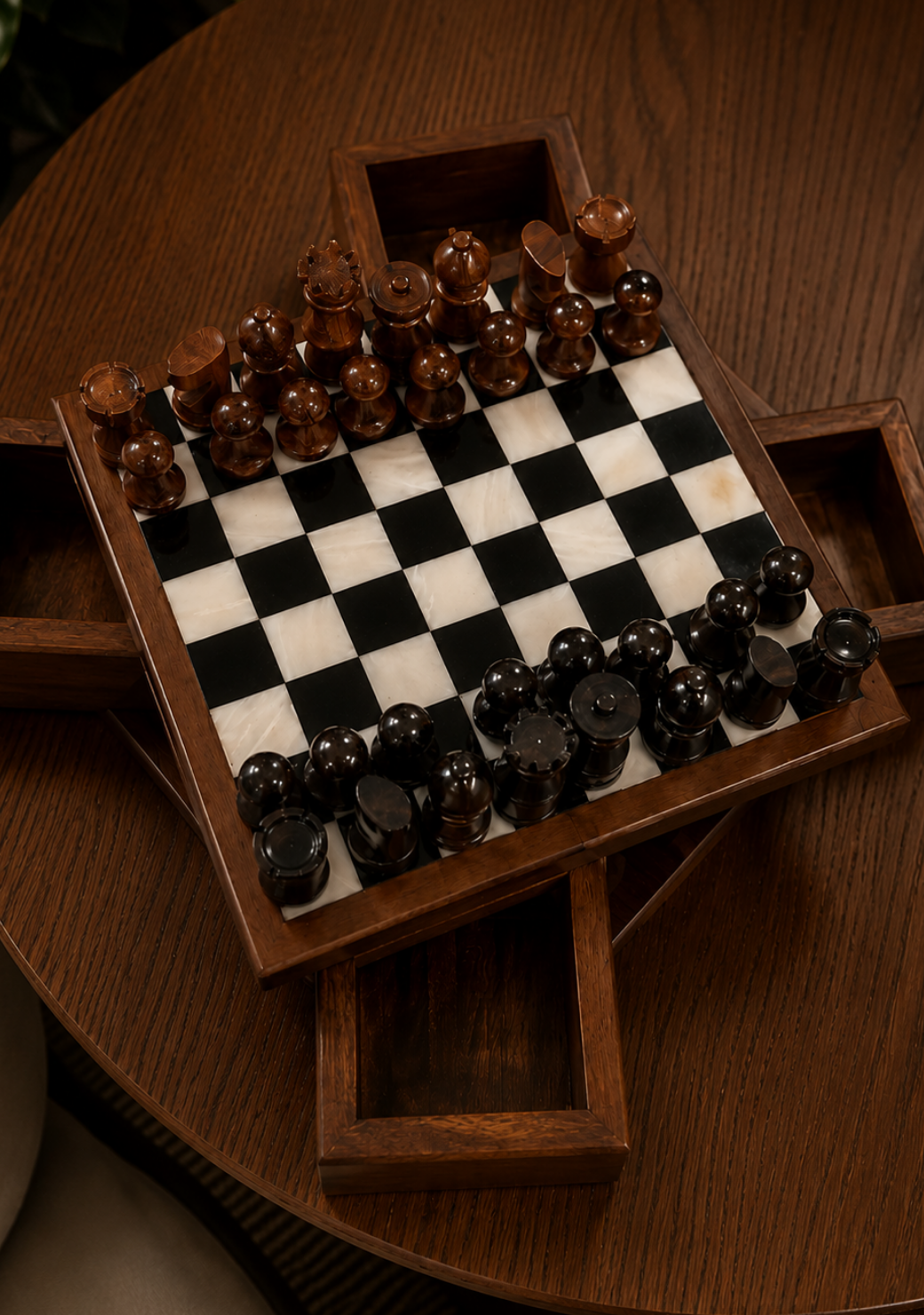 Mini Chess Set (White Cabebe & Black Tab)