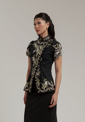 Ajeng Kirana Top