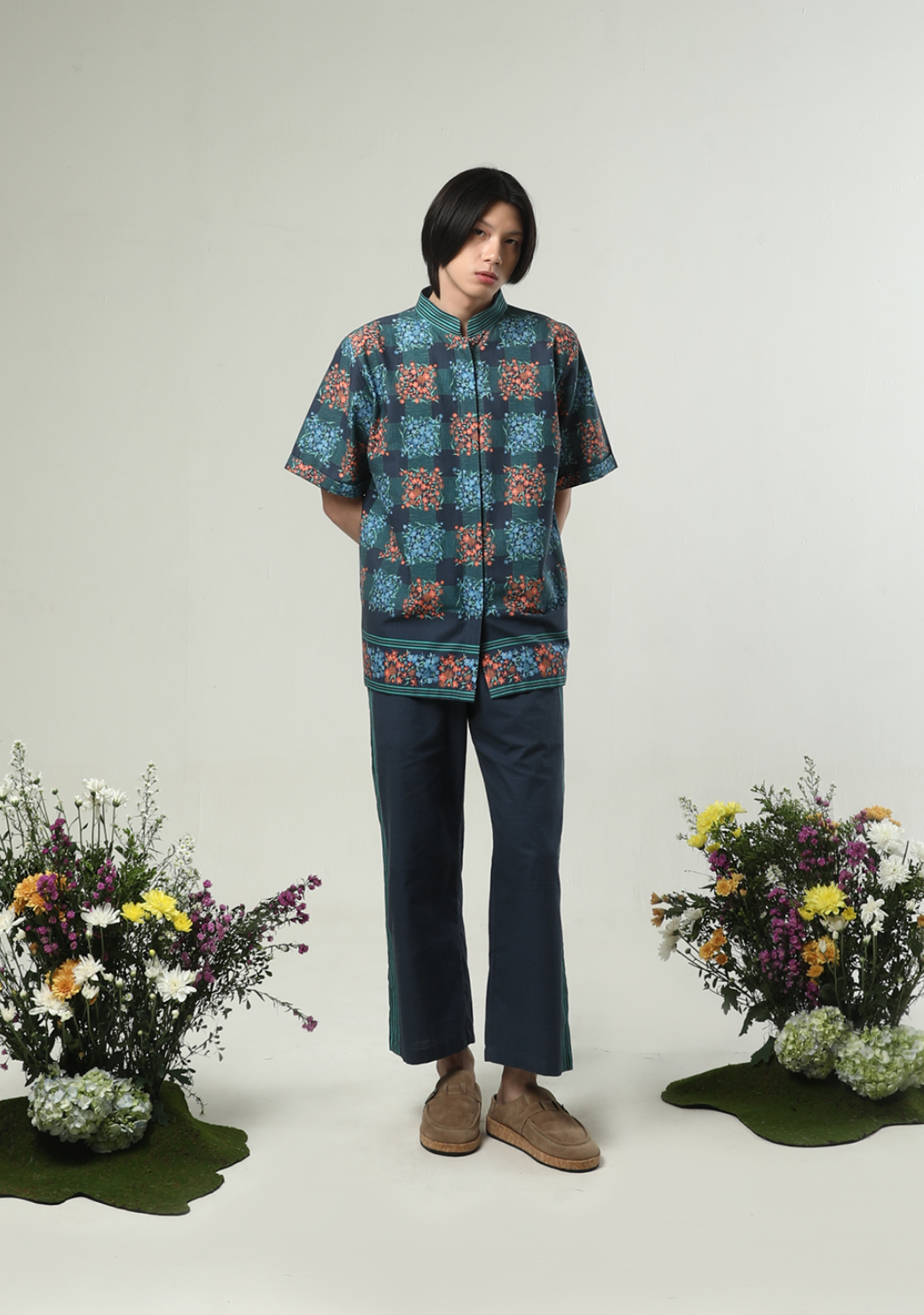 Gardenia Unisex Shirt