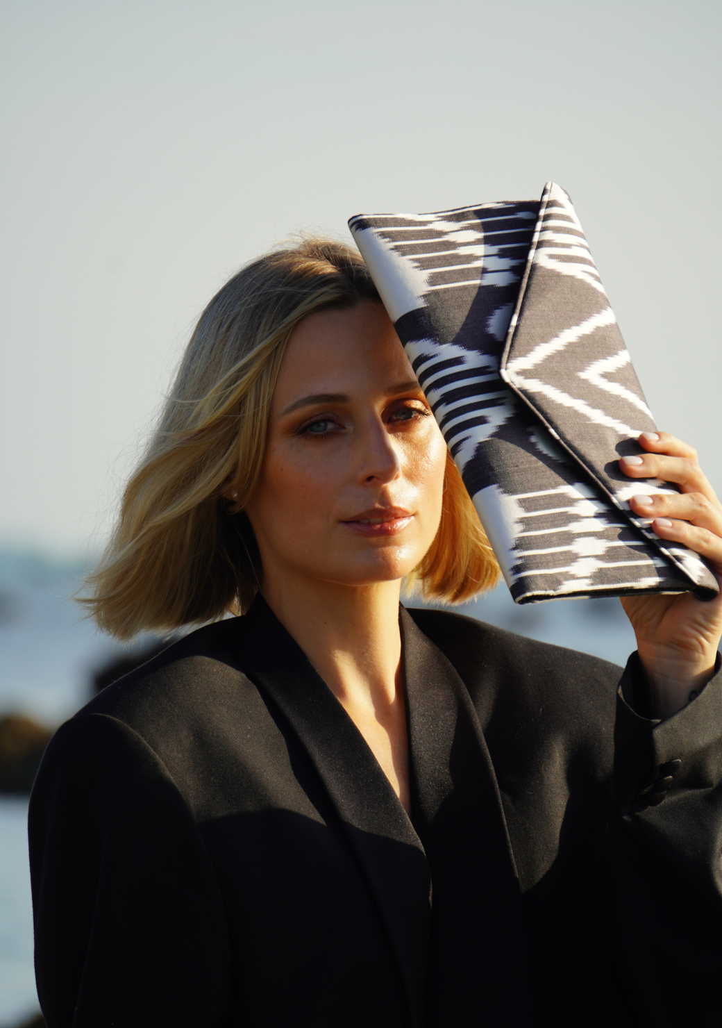 Titin Clutch in Savanna