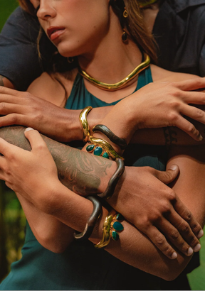 Amazonia 3 Stones Bangle