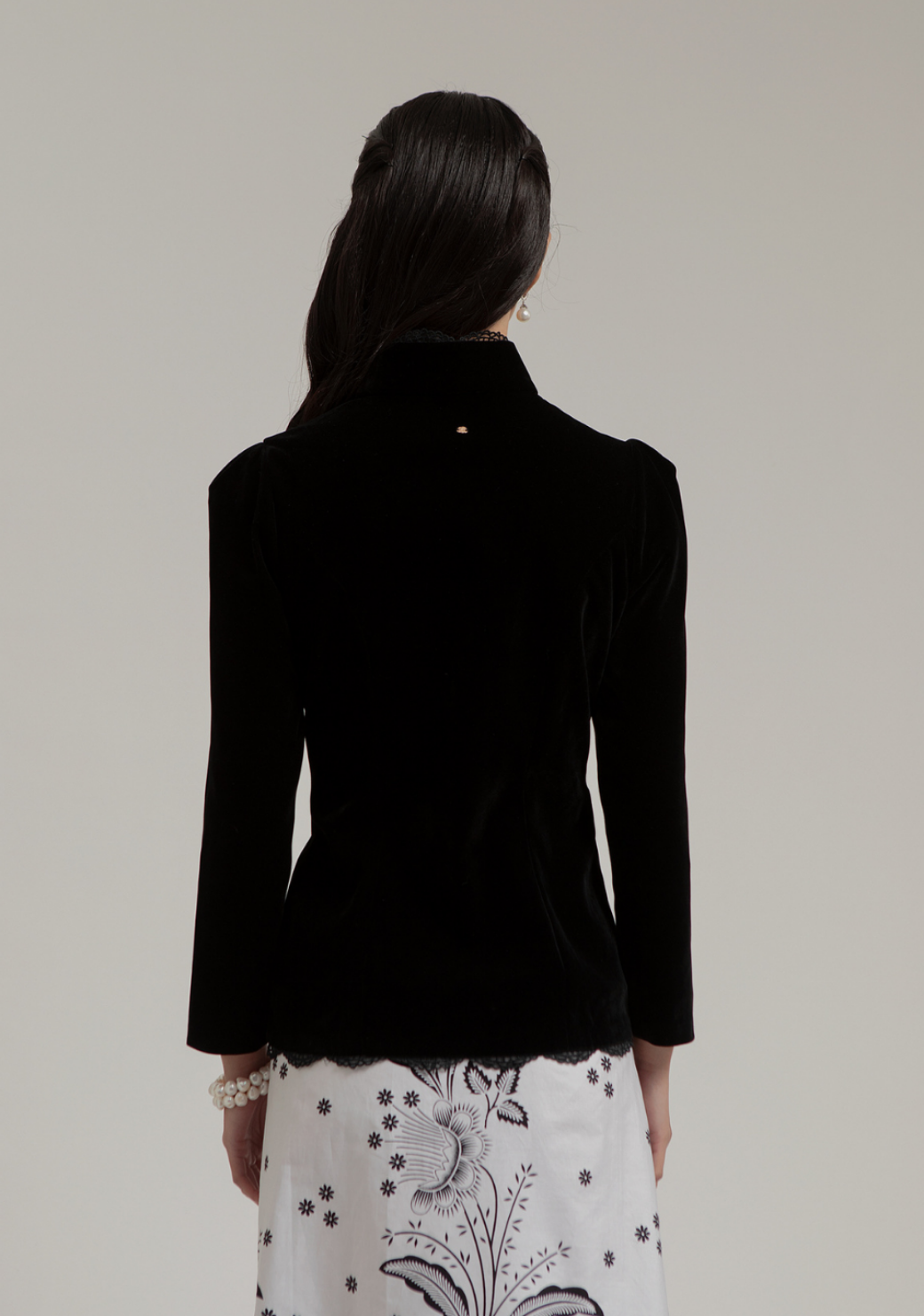 Ajeng Long Sleeve Top
