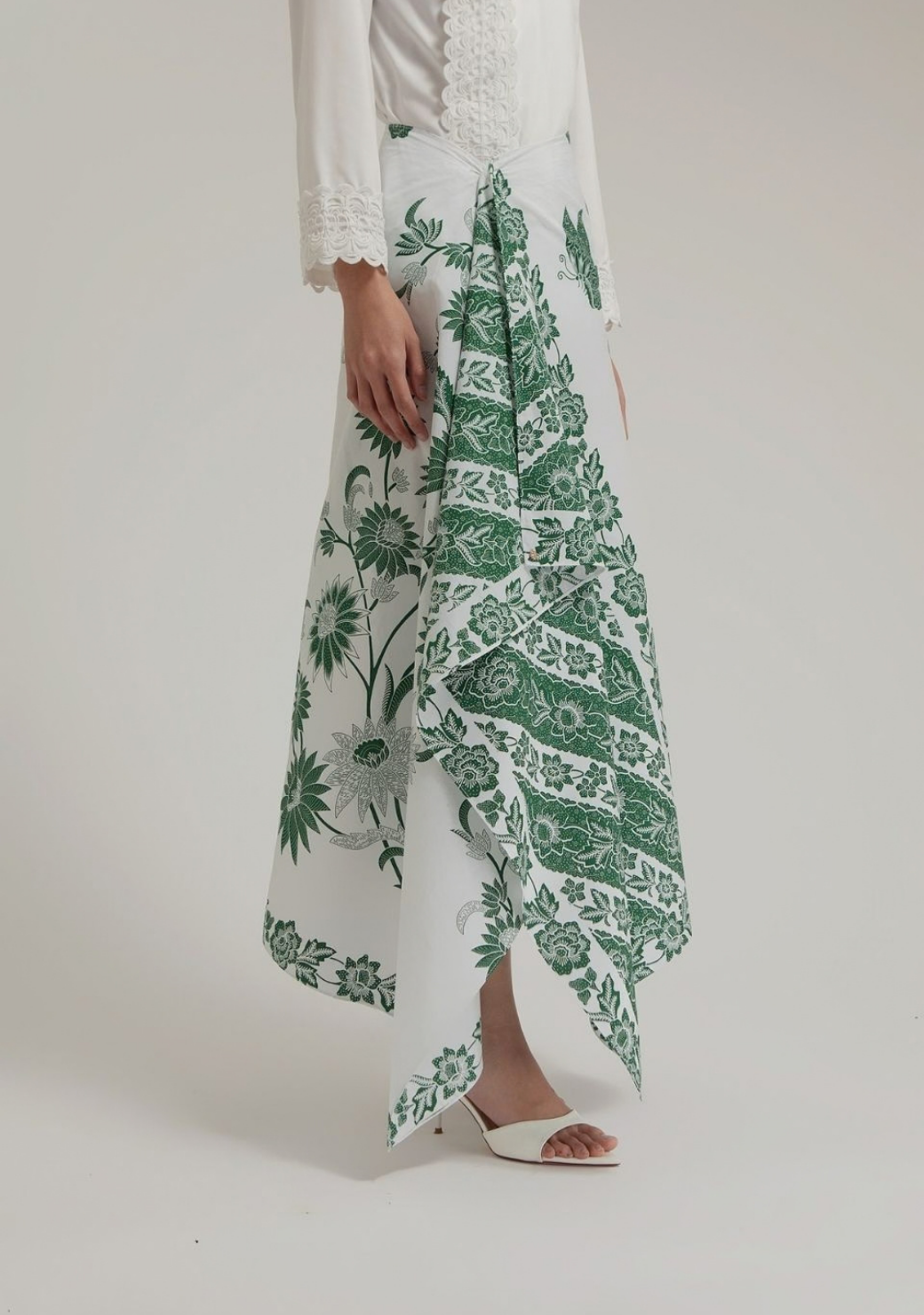 Hapsari Kain Skirt