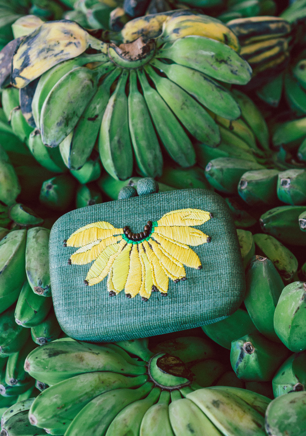 Go Bananas! Clutch