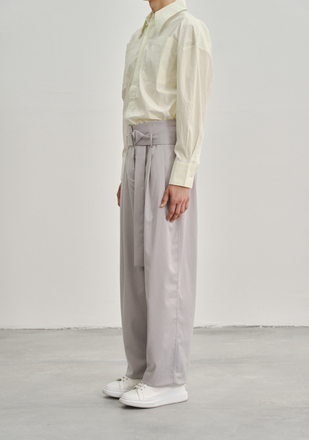 Extra-High Waisted Pleated Trousers