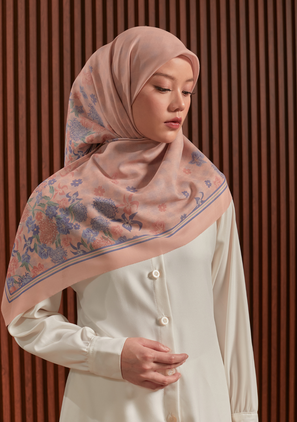 Gardenia Square Scarf