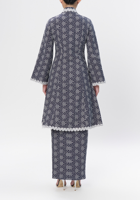 Raya Capsule: Larassati