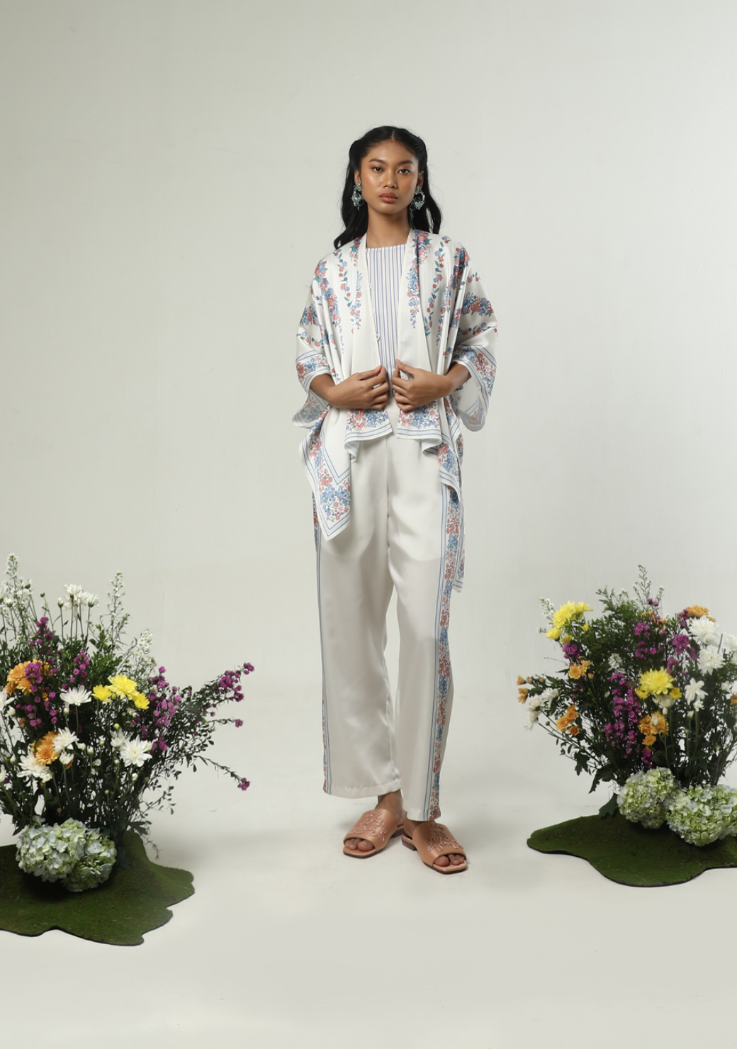 Gardenia Kimono
