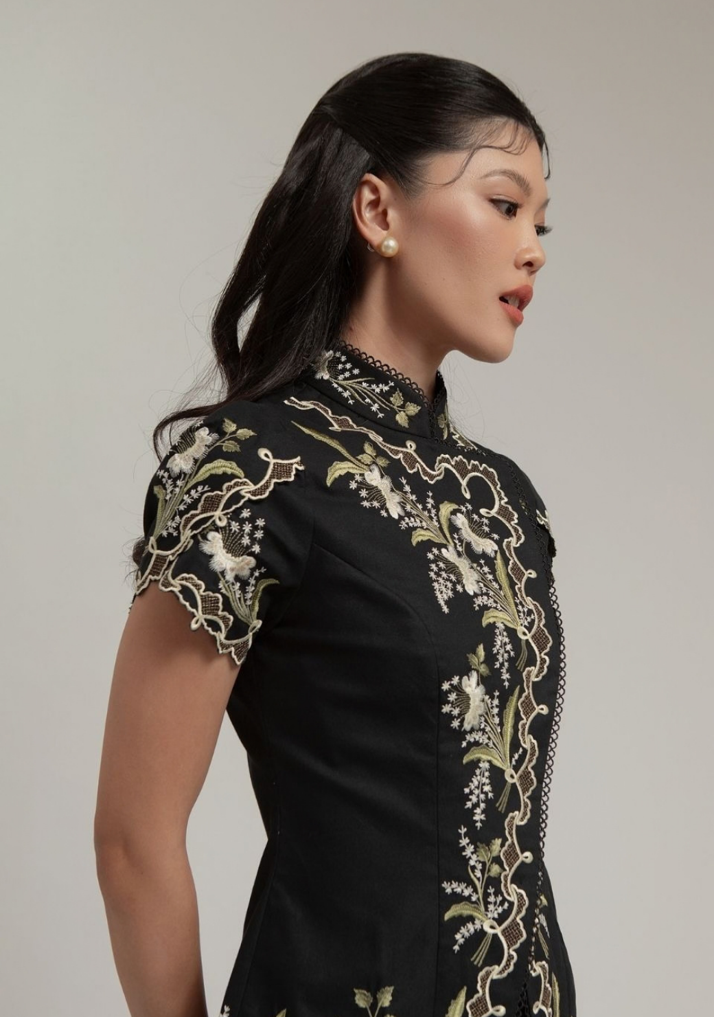 Ajeng Kirana Top