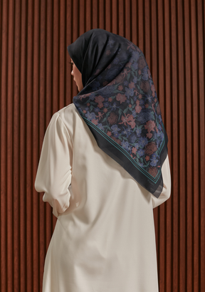 Gardenia Square Scarf