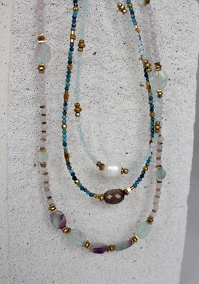 Ethereal Necklace in Blue Agate with Fresh Water Pearl Centre