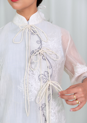 Selat Mandarin Collar Top