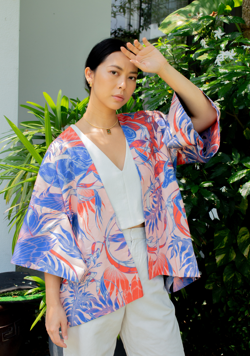 Reversible Short Cotton Kimono Jacket in Tamaraw in Peach & Navy