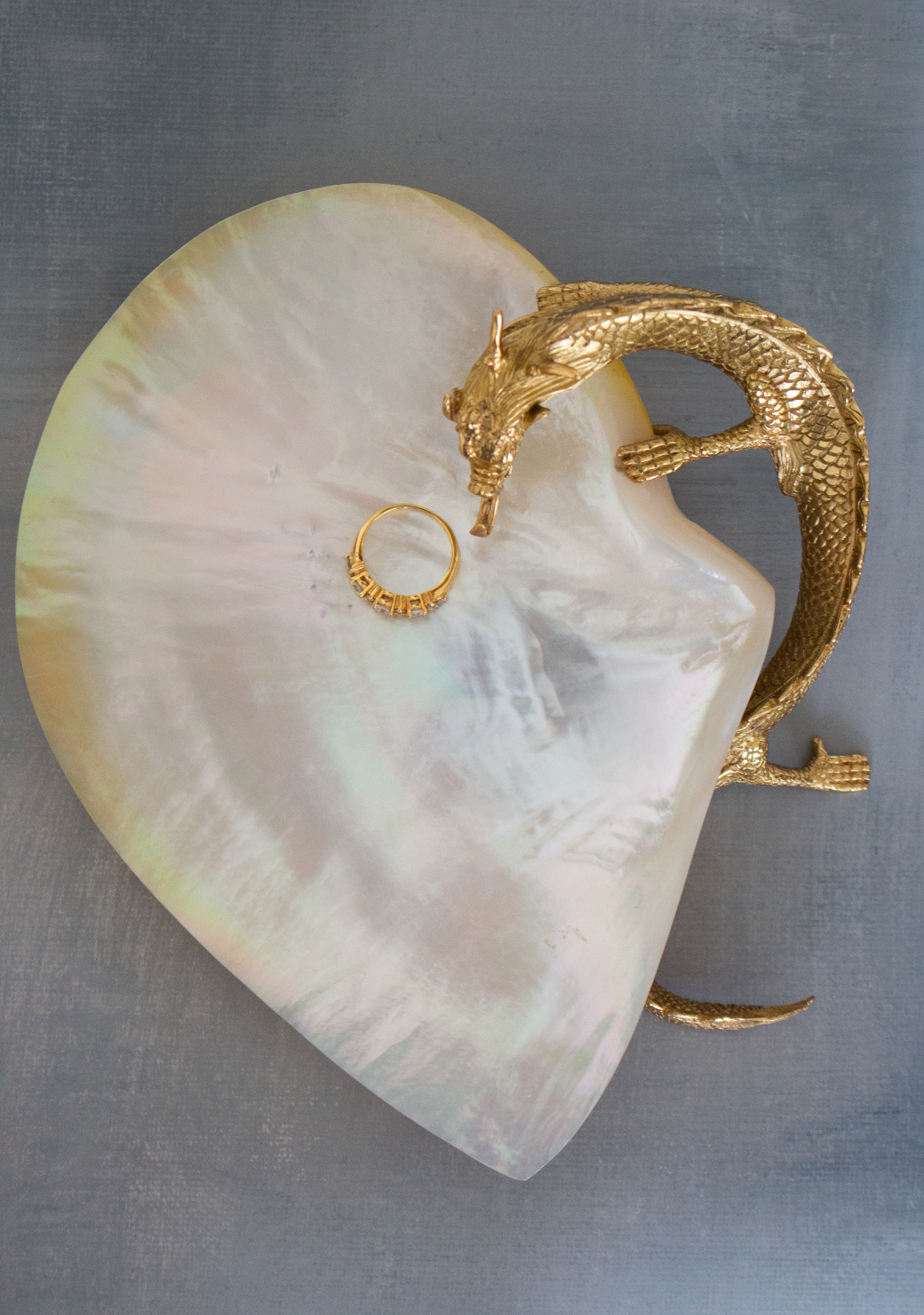 Mother-of-Pearl Suzy Wong Accessory Dish