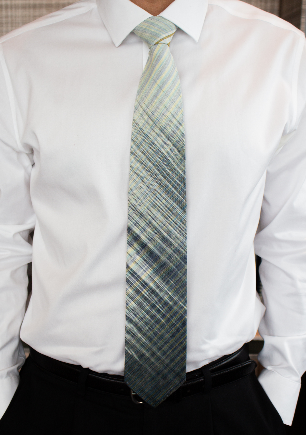 Tenun Silk Tie in Mixed Grey